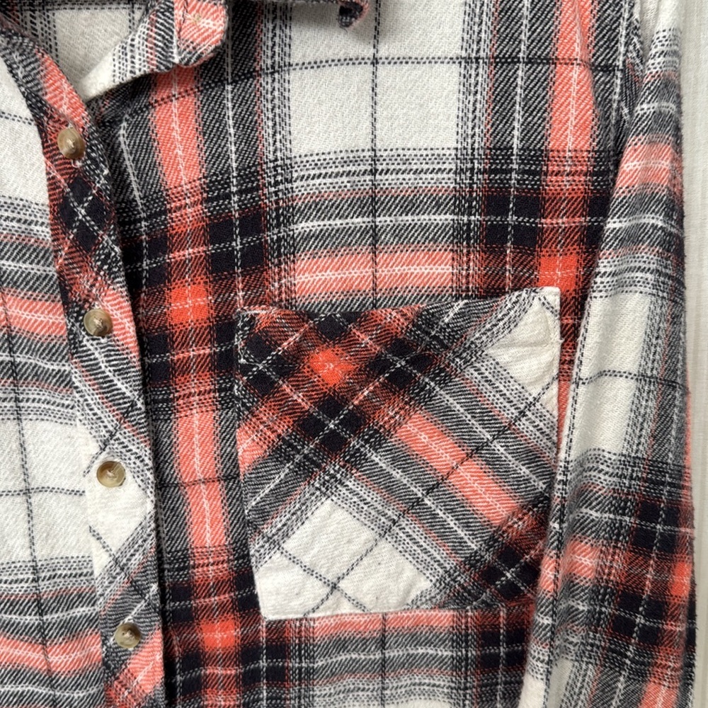 🌈5/$20 BUNDLE! Arizona Jean Co. Plaid Button Up Flannel - Picture 3 of 7